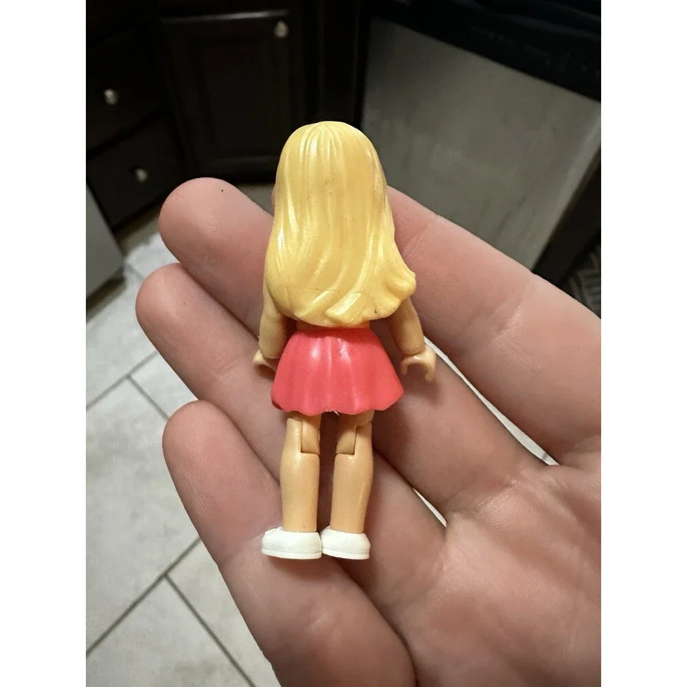 American Girl Mega Bloks (Series 1) Mini Figure Blonde Girl Pink Dress Girl